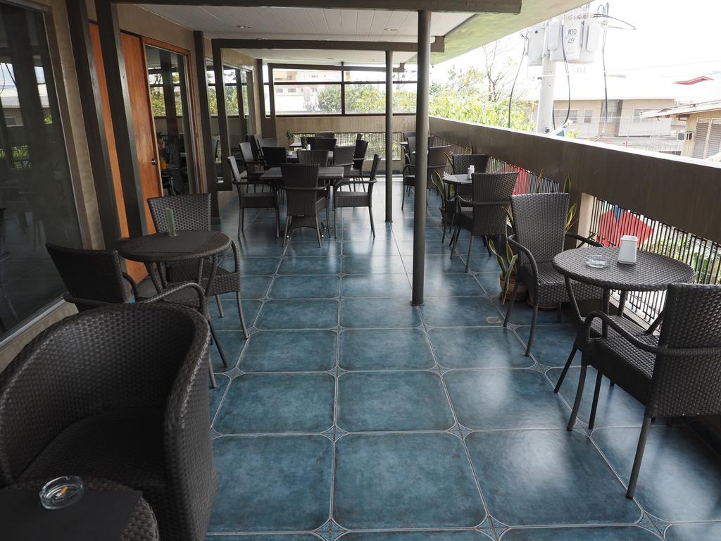 宿务岛r马波罗酒店 外观 照片